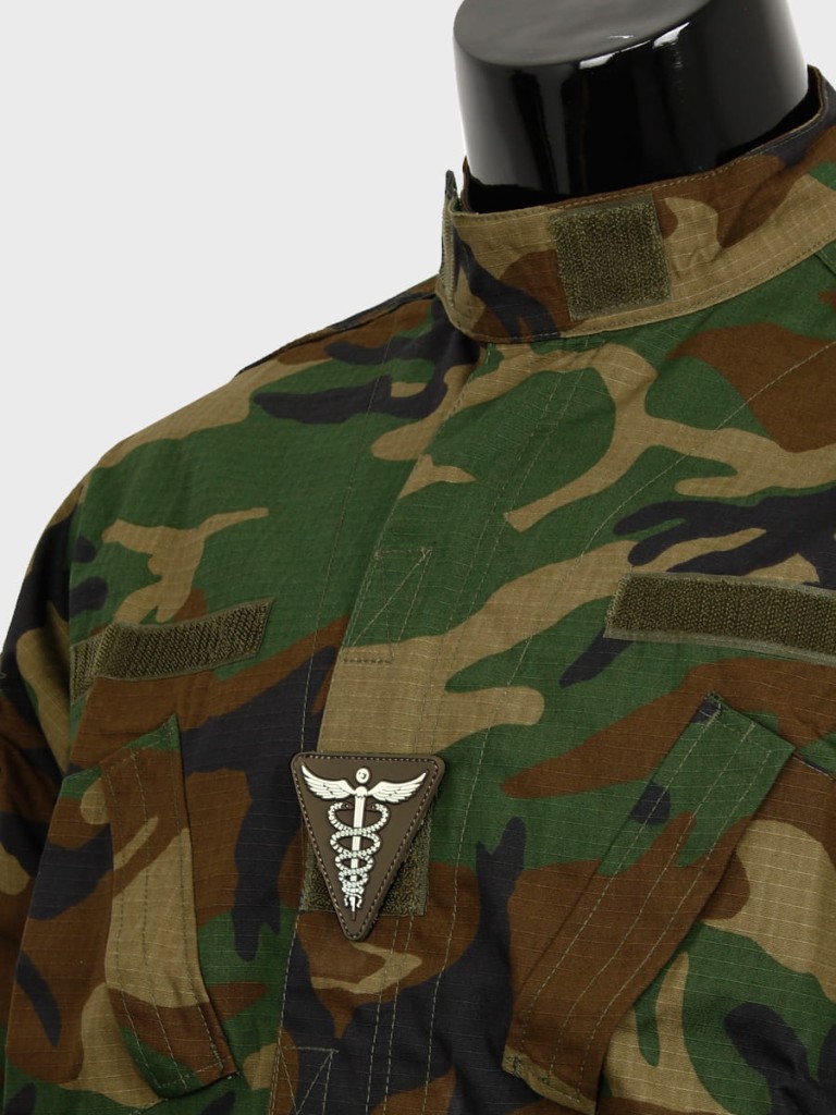 mil-tec_emblemat_MEDICAL_olive_sklep_galeria_04.jpg