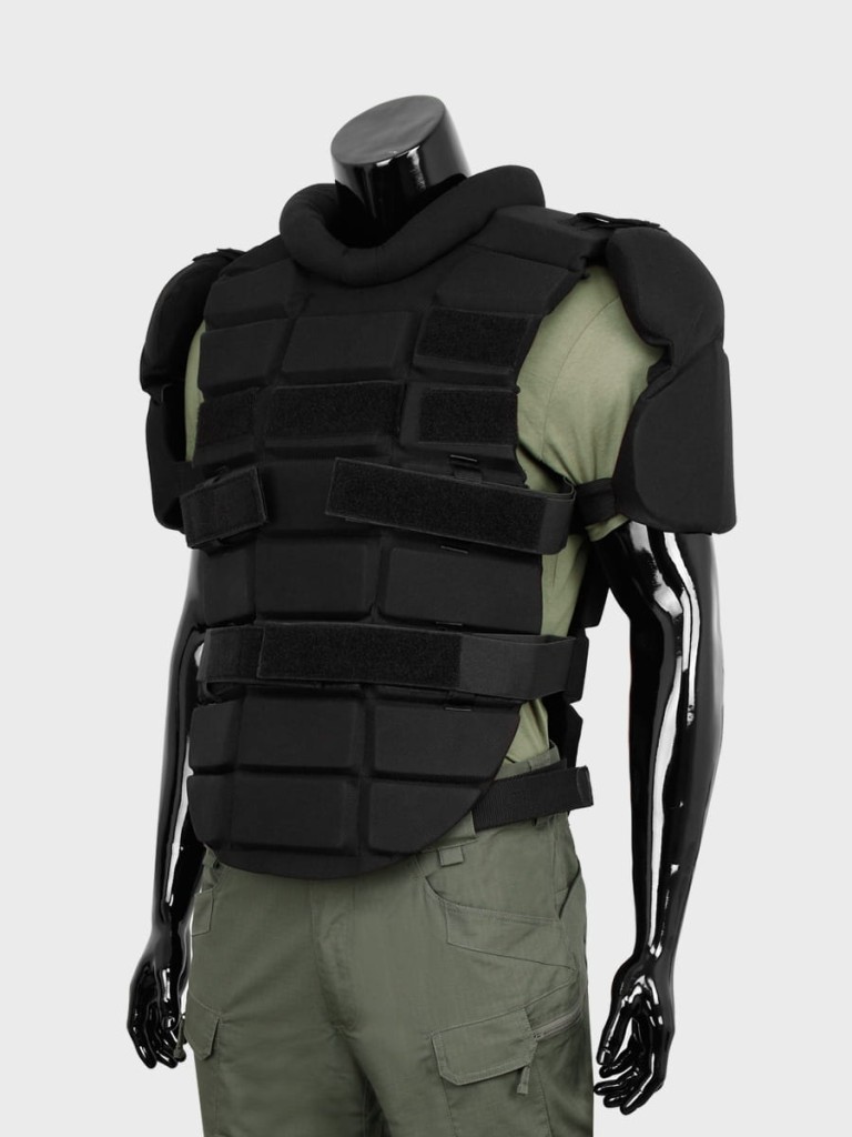 MIL-TEC_Kamizelka_Ochronna_Do_Walki_Czarna_WADY_galeria_sklep_02.jpg
