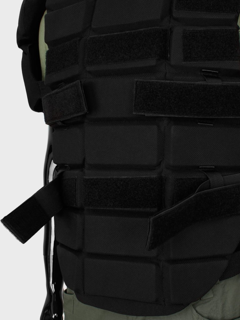 MIL-TEC_Kamizelka_Ochronna_Do_Walki_Czarna_WADY_galeria_sklep_14.jpg