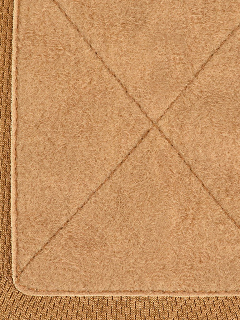 f8a5c9cf6c3f172bd1d3b409a1d810b8