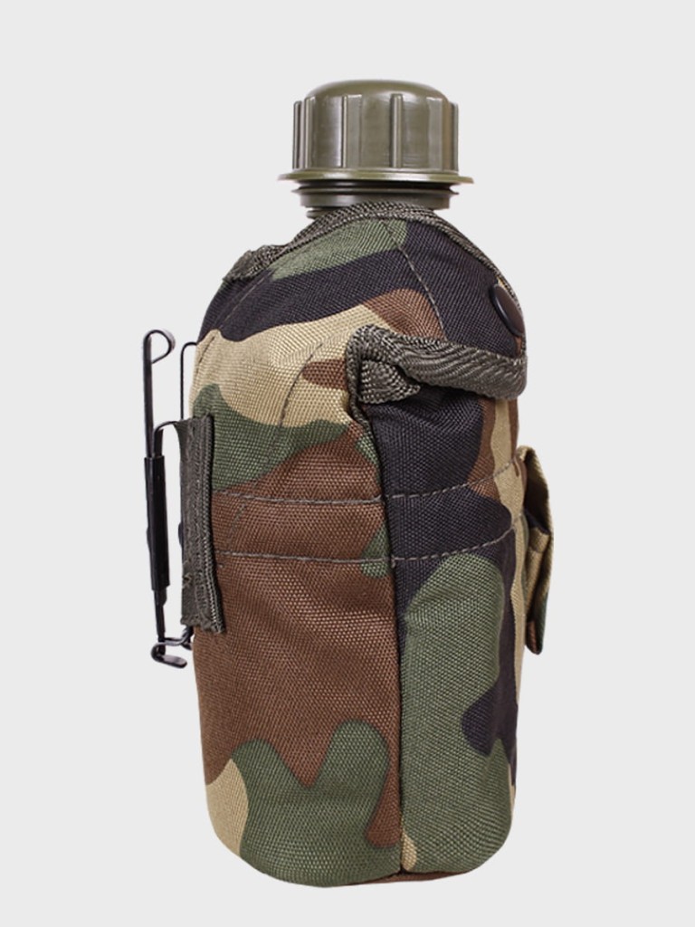 mil-tec_bidon_menazka_woodland_GALERIA_03.jpg
