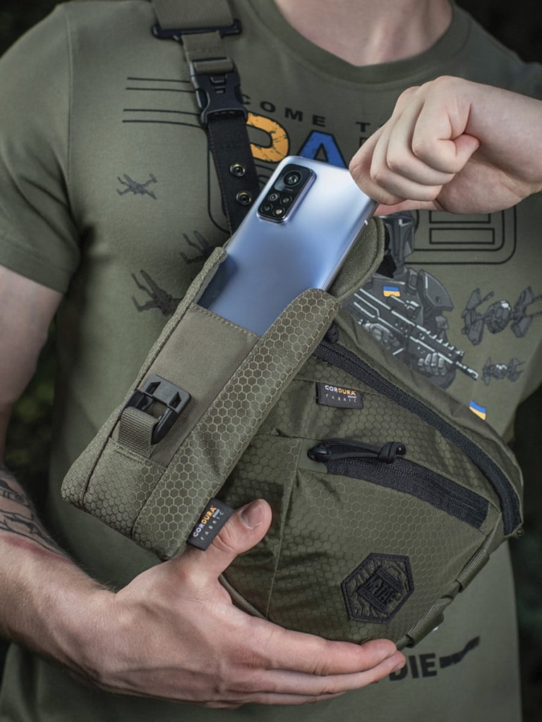 M-Tac_Etui_Na_Smartfon_Elite_Large_Hex_R_Green_galeria_sklep_10.jpg