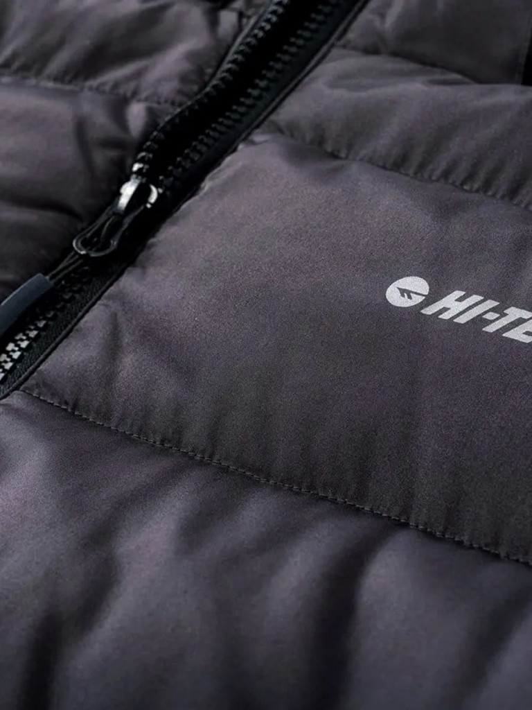 932d47ca186e9a092db5695044fea62e