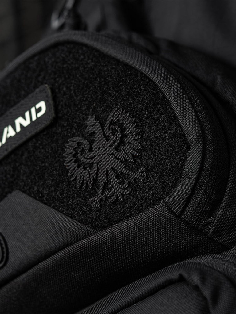 M-Tac_naszywka_Polski_orzel_Laser_Cut_Black_galeria_02.jpg
