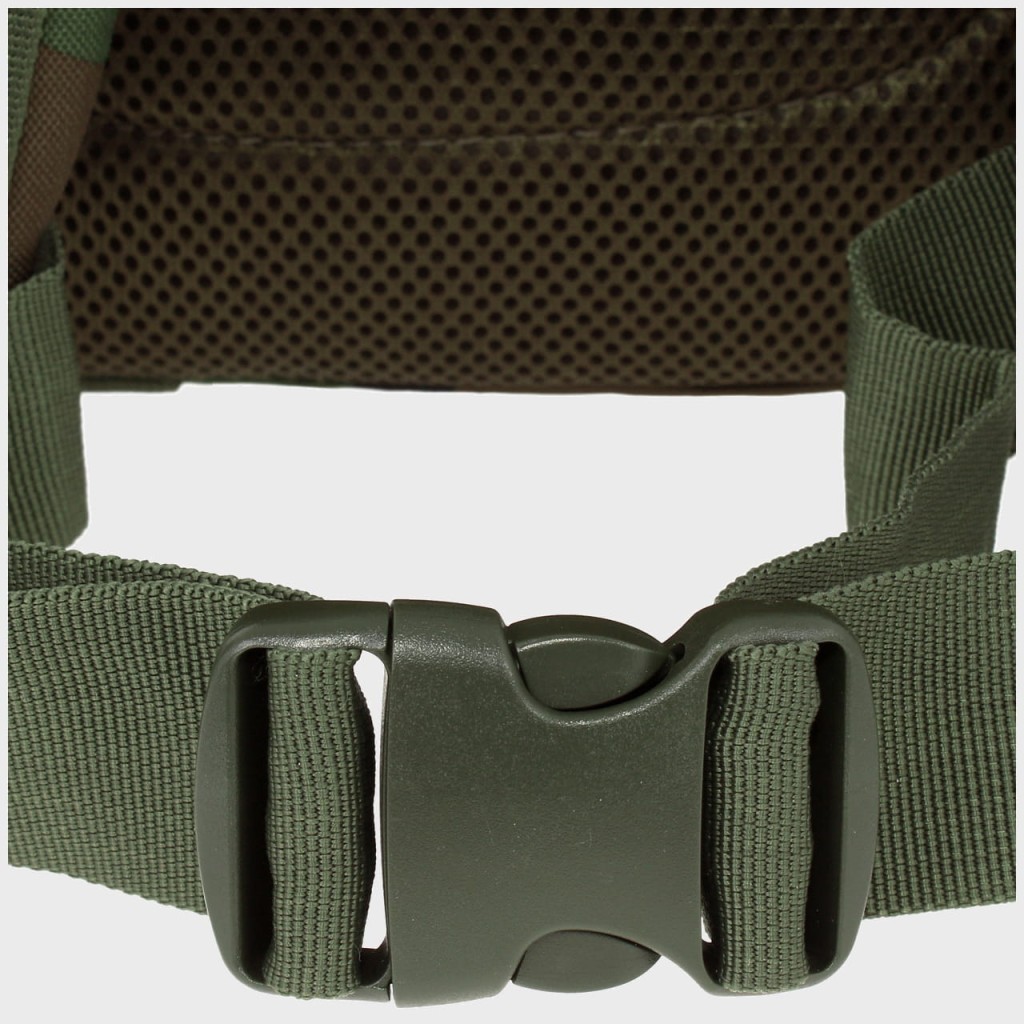 mil-tec_plecak_assault_20l_woodland2_galeria_10.jpg