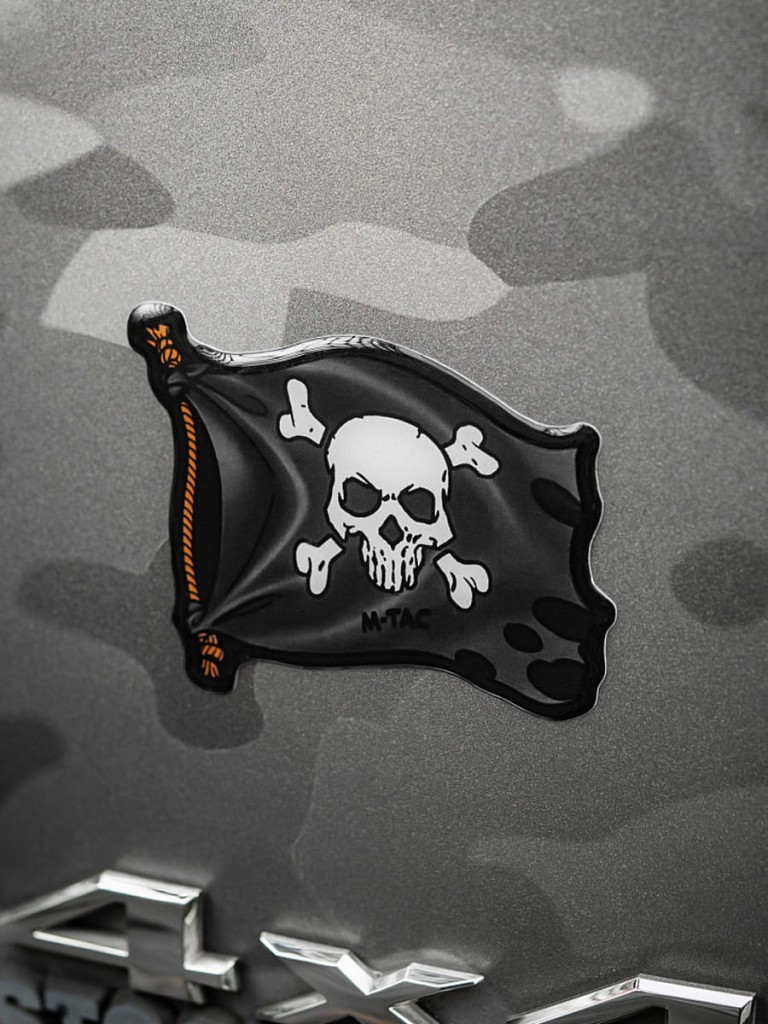 M-Tac_Naklejka_Holly_Roger_Black_galeria_SKLEP_10.jpg