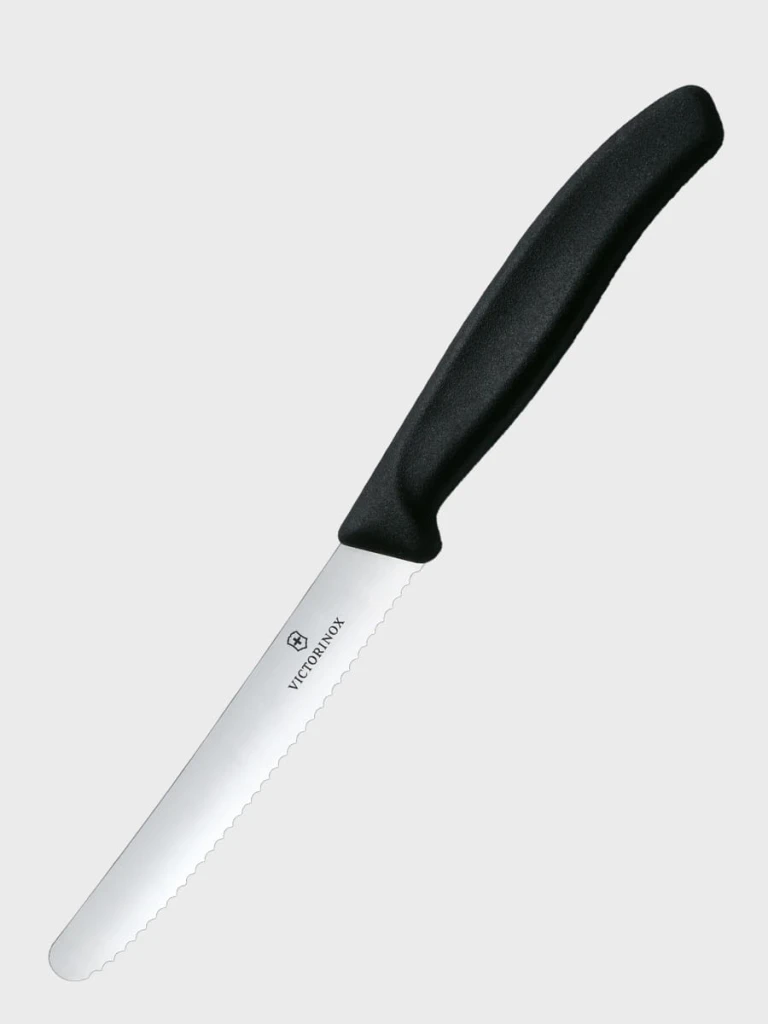 VICTORINOX_Nóż_6_7833_ostrze_ząbkowane_czarne_galeria_sklep_01.jpg