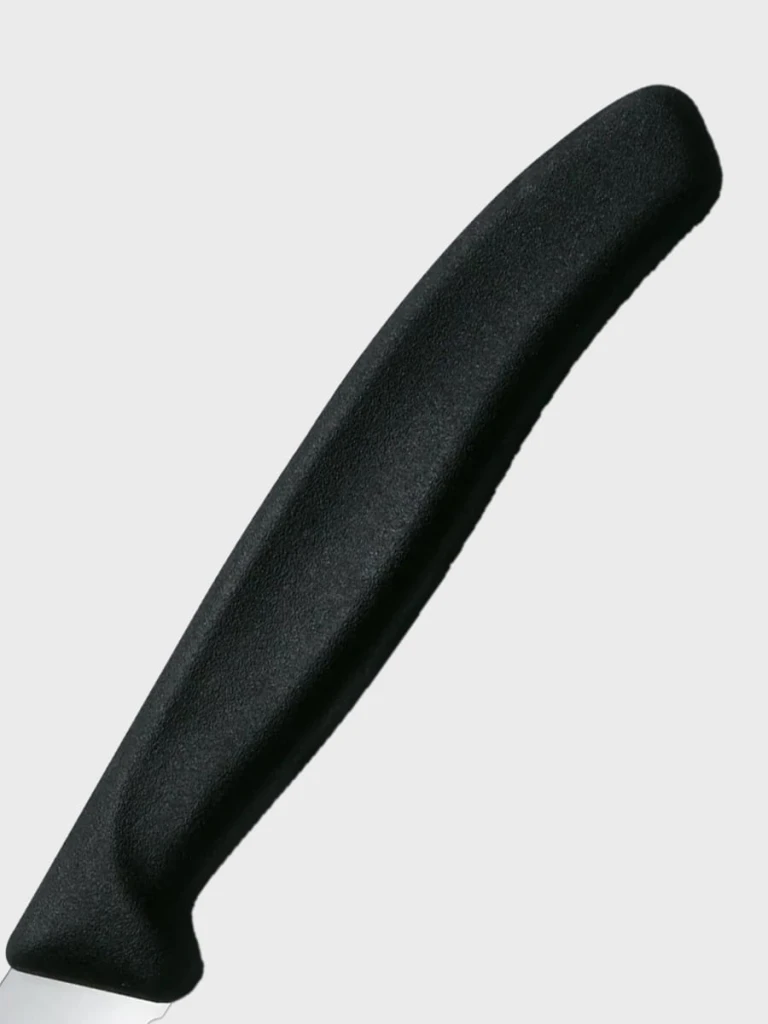 VICTORINOX_Nóż_6_7833_ostrze_ząbkowane_czarne_galeria_sklep_03.jpg
