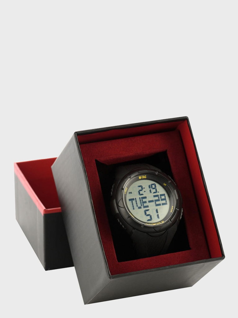 M-Tac_Zegarek_Taktyczny_Z_Krokomierzem_black_03.jpg