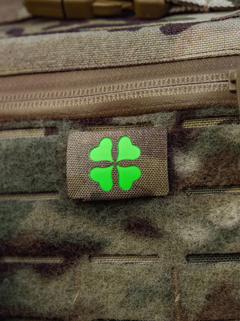 M-Tac_Naszywka_MOLLE_Koniczyna_Multicam_galeria_SKLEP_11.jpg