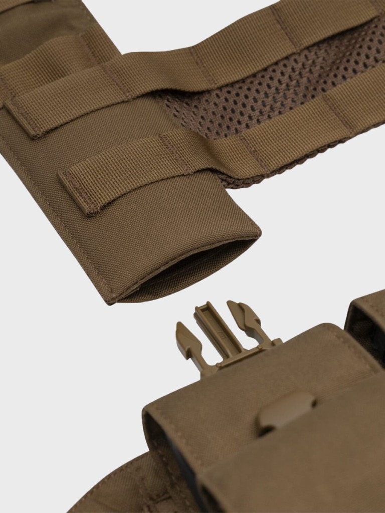 HELIKON_Panel_GUARDIAN_CHEST_PANEL_Cord_multicam_galeria_sklep_05.jpg