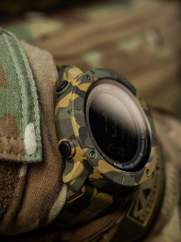 M-Tac_Zegarek_Taktyczny_Z_Kompasem_2095_Camo_galeria_SKLEP_09.jpg