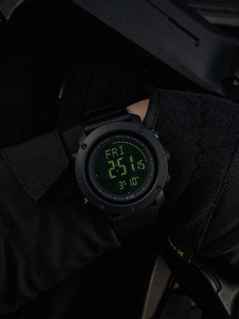 M-Tac_Zegarek_Taktyczny_Z_Kompasem_2095_Black_galeria_SKLEP_09.jpg