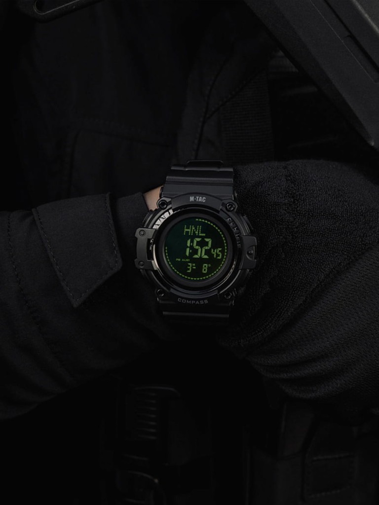 M-Tac_Zegarek_Taktyczny_Z_Kompasem_2233_Black_galeria_SKLEP_08.jpg