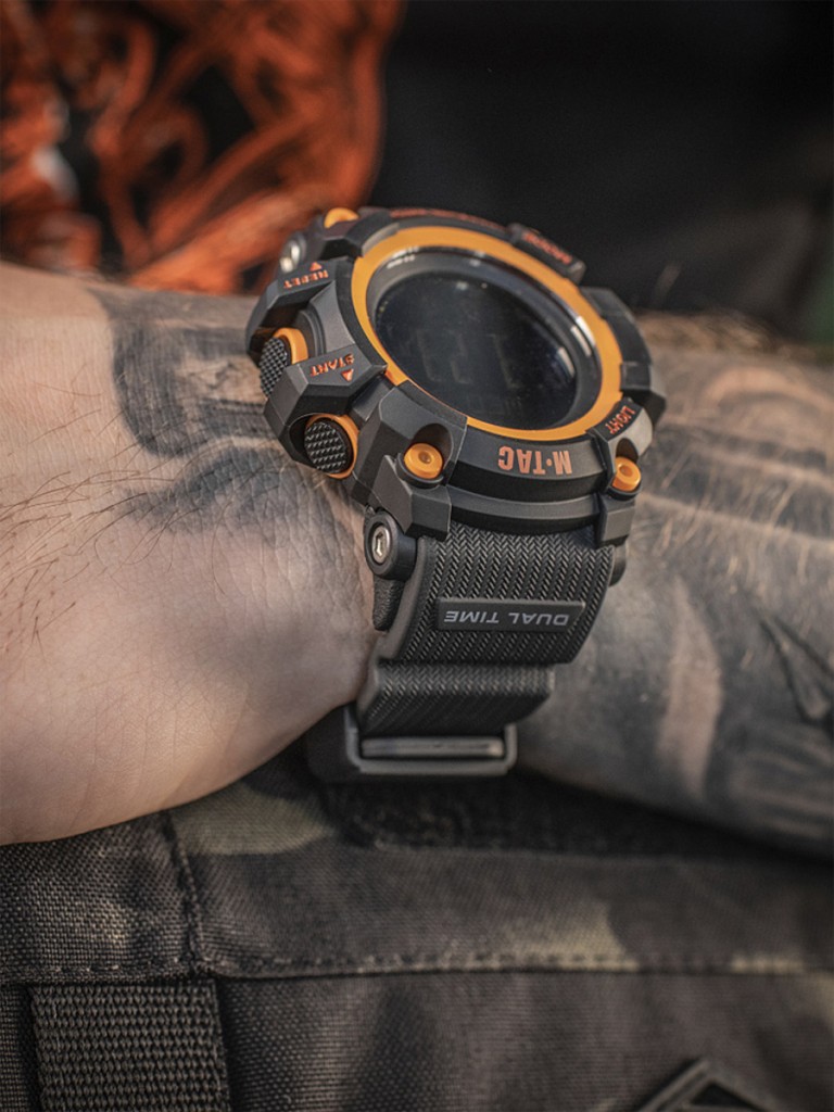 M-Tac_Zegarek_ADVENTURE_black-orange_galeria_sklep_12.jpg